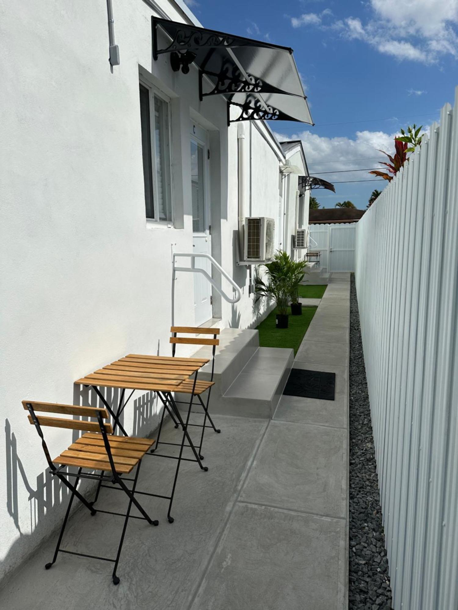 Apartamento Lyz Miami Airport Exterior foto